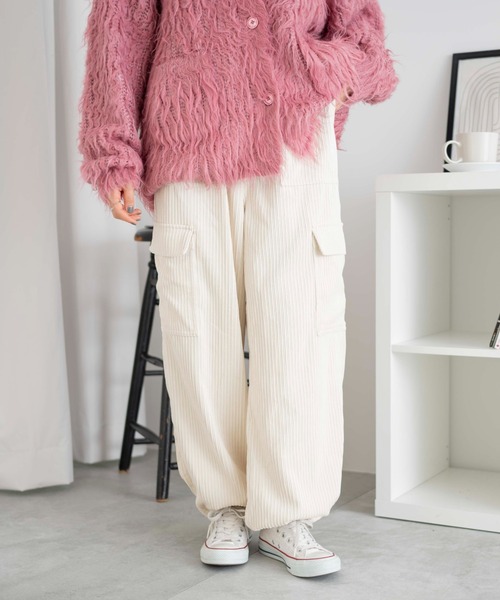 WEGO(ウィゴー)の「WEGO/コーデュロイイージーカーゴパンツ(カーゴパンツ・レディース・アイボリー/サックスブルー・FREE)」の4枚目の写真