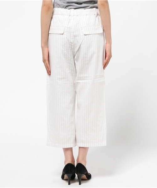 ikka(イッカ)の「ワイドパンツ(その他パンツ・レディース・オリーブ/ネイビー/ベージュ/ホワイト・LARGE/MEDIUM)」の7枚目の写真