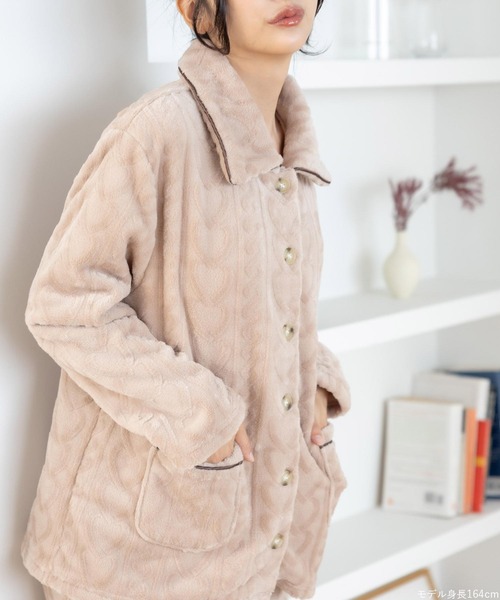 fran de lingerie(フランデランジェリー)の「ふんわり軽くて暖かいmemory fleece (メモリーフリース)ベーシックなパジャマデザイン 「メモリーフリース」 前開き上下セット(ルームウェア/パジャマ・レディース・ネイビー/ブラウン系その他/ピンク系その他5/ピンク系その他2/ベージュ系その他/ホワイト系その他/オフホワイト・M-L)」の21枚目の写真