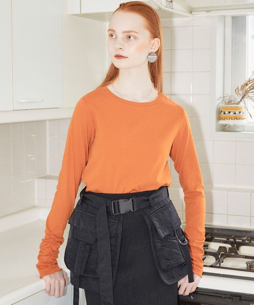 ELLEgirl（エルガール）の「2wayバックオープンロンT【ELLEgirl/エル ガール】（Tシャツ/カットソー・レディース・ブルー/ブラック/グリーン/オレンジ・FREE）」の6枚目の写真