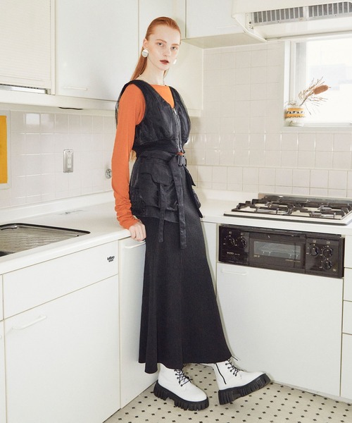 ELLEgirl（エルガール）の「2wayバックオープンロンT【ELLEgirl/エル ガール】（Tシャツ/カットソー・レディース・ブルー/ブラック/グリーン/オレンジ・FREE）」の7枚目の写真