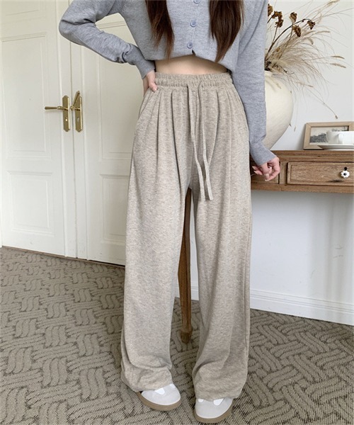 FREE STYLISTS（フリー スタイリスト）の「暖かい起毛素材ワイドパンツ（スウェットパンツ・レディース・グレー/チャコールグレー/ベージュ/ブラック・FREE）」の17枚目の写真