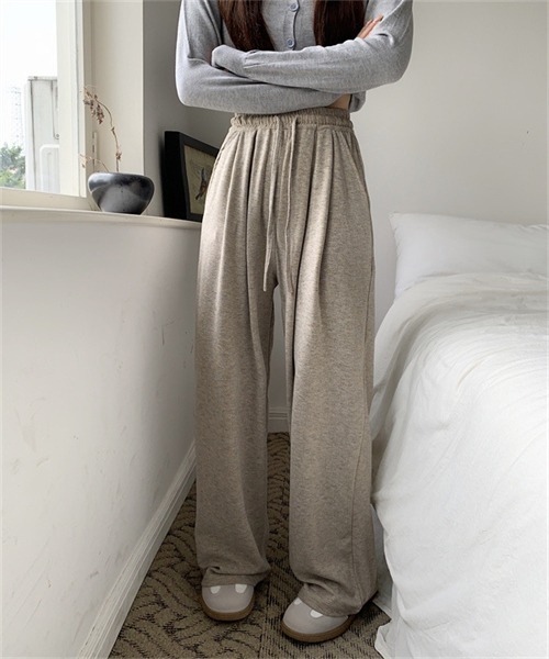 FREE STYLISTS（フリー スタイリスト）の「暖かい起毛素材ワイドパンツ（スウェットパンツ・レディース・グレー/チャコールグレー/ベージュ/ブラック・FREE）」の14枚目の写真