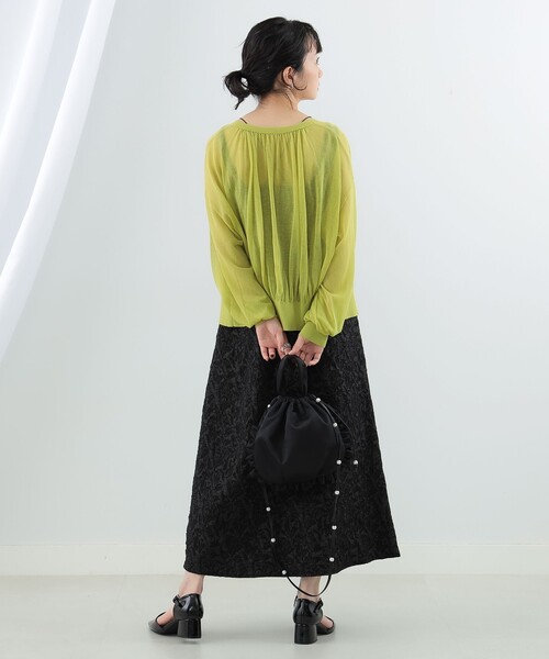 Ray BEAMS(レイビームス)の「Ray BEAMS / シアー ギャザー クルーネック カーディガン(カーディガン/ボレロ・レディース・グリーン系その他2/ブラック/サックスブルー・ONE SIZE)」の19枚目の写真