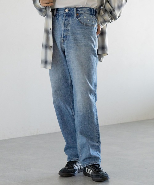 RAGEBLUE（レイジブルー）の「ルーズフィット/フラワー刺繍ワイドストレートデニムパンツ（デニムパンツ・メンズ・グレー/ブルー・SMALL/MEDIUM/LARGE）」の2枚目の写真