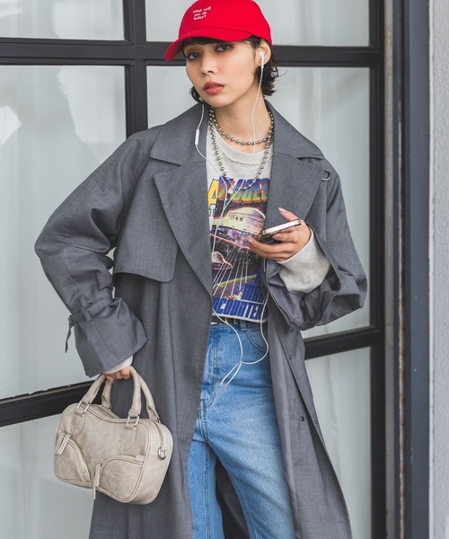 PAGEBOY(ページボーイ)の「リメイクライクショートスウェット(スウェット・レディース・ブラック/スカイブルー/オートミール・FREE)」の9枚目の写真