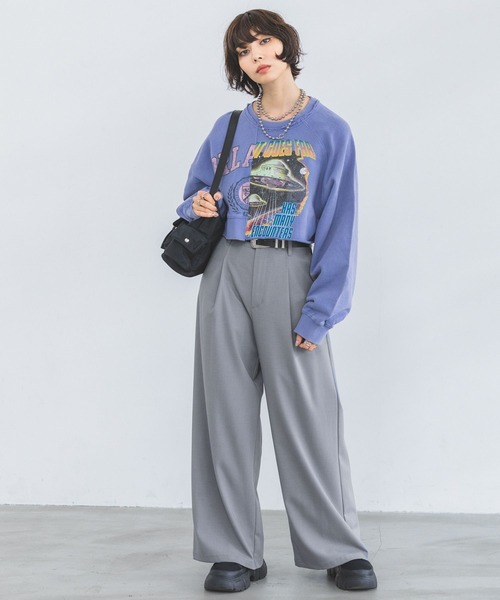 PAGEBOY(ページボーイ)の「リメイクライクショートスウェット(スウェット・レディース・ブラック/スカイブルー/オートミール・FREE)」の17枚目の写真