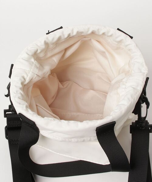 MAISON mou(メゾンムー)の「【recomend selection/セレクト】シャーリングショルダーバッグ(ショルダーバッグ・レディース・ネイビー/オフホワイト/カーキ/ブラック・FREE)」の21枚目の写真