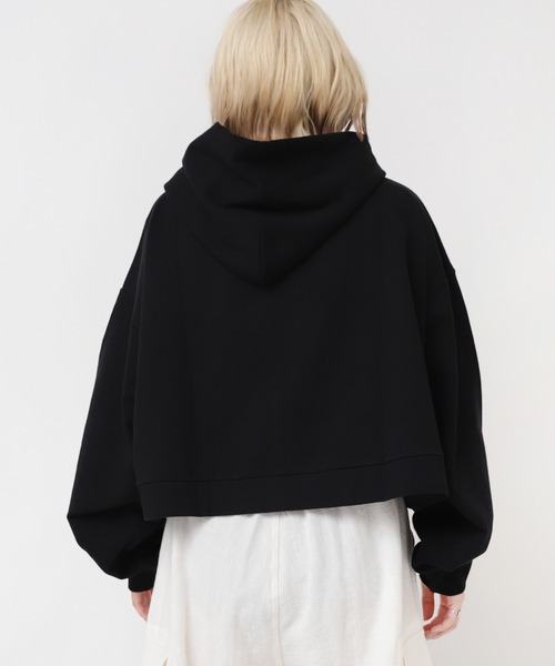 RNA（アールエヌエー）の「M2198 ショートフーディー（パーカー・レディース・ブラック/ホワイト/ライム・MEDIUM）」の14枚目の写真