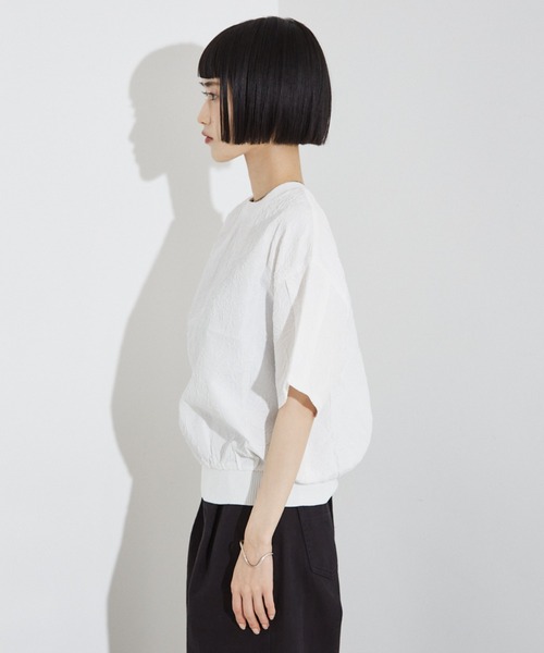NOMINE（ノミネ）の「シワ加工 リンクル Tシャツ（Tシャツ/カットソー・レディース・ホワイト/ブルー/ブラック/ブラウン/セージグリーン/ブラック系その他・フリー）」の16枚目の写真