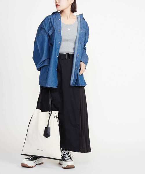 CONVERSE TOKYO（コンバーストウキョウ）の「CANVAS GATHERED TOTE BAG（トートバッグ・レディース・ブラック系その他/ブラック/ベージュ/グリーン系その他・FREE）」の16枚目の写真