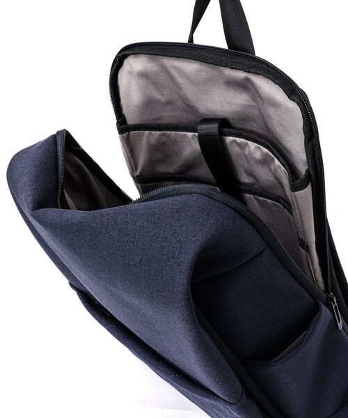 Un coeur(アンクール)の「【Un coeur/アンクール】K908229 別注バックパック(バックパック/リュック・メンズ・ブラック/ネイビー・FREE)」の14枚目の写真