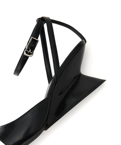 ODETTE E ODILE（オデットエオディール）の「【WEB限定】ポインテッドアシンメトリーウェッジ サンダル60●（サンダル・レディース・シルバー/ホワイト/ブラック・22cm/22.5cm/23cm/23.5cm/24cm/24.5cm）」の17枚目の写真