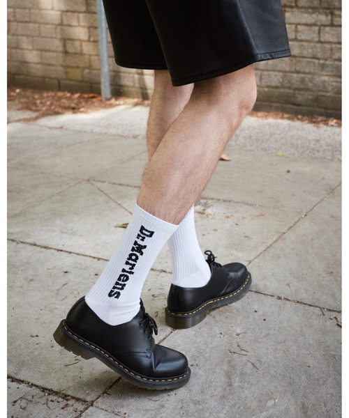 Dr. Martens（ドクターマーチン）の「Dr. Martens/ドクターマーチン バーティカル ロゴ ソックス AD075100（ソックス/靴下・レディース・ホワイト・S/M/M/L）」の3枚目の写真