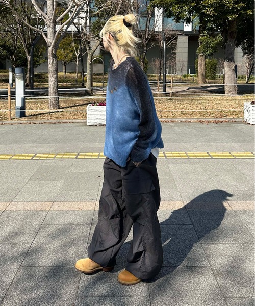 sedacle(セダクル)の「ニュアンスグラデーション透かしニット(ニット/セーター・メンズ・グレー/チャコールグレー/ブルー・SMALL/MEDIUM/LARGE)」の21枚目の写真