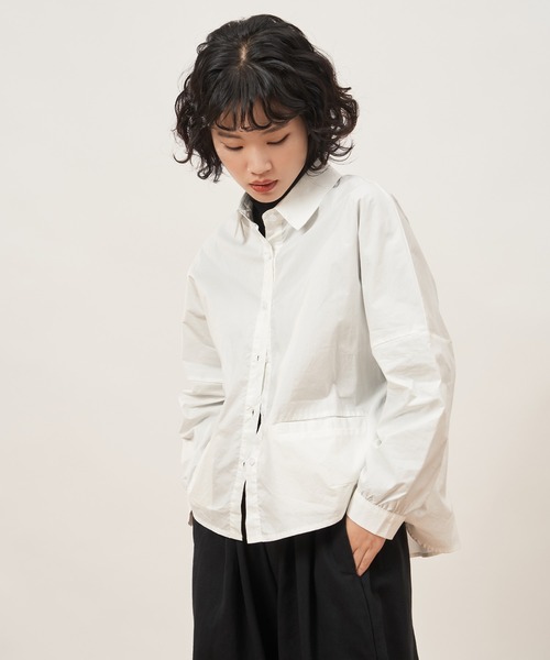 ROCOCO(ロココ)の「着回し力抜群なトレンドシャツ。(シャツ/ブラウス・レディース・ホワイト/ブラック・M~L)」の11枚目の写真