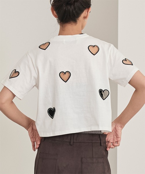 miette(ミエット)の「ハートカットTシャツ(Tシャツ/カットソー・レディース・オフホワイト/ライトベージュ/ブラック・FREE)」の14枚目の写真