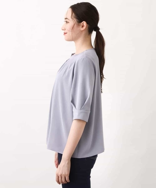 OFUON le MK（オフオンルエムケー）の「フロントタックジョーゼットブラウス/洗える/WEB限定サイズ（Tシャツ/カットソー・レディース・グレイッシュブルー/ホワイト/ピンク/ネイビー・40/38/36）」の12枚目の写真