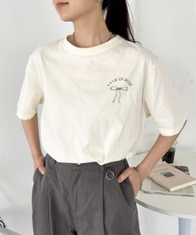 バックリボンモチーフプリントTシャツ