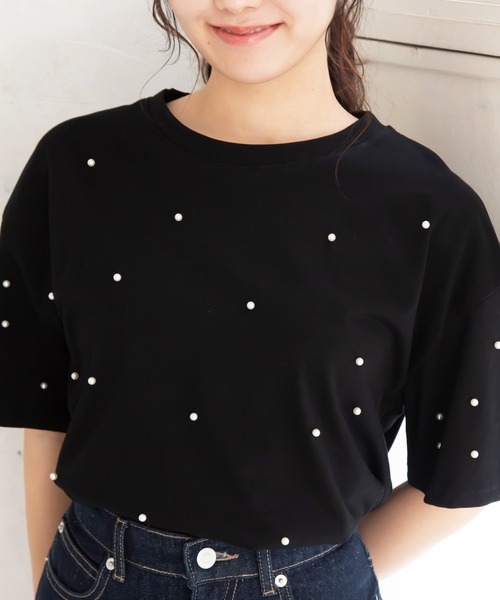 【マリーミー】パールT/半袖Tシャツ/人気/大人可愛い/フェミニン/ブラック セール】パール付きTシャツ（Tシャツ/カットソー）｜attiree