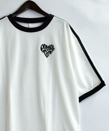 おしゃれスタ（オシャレスタ）の「オーバーサイズ  モノトーン 袖ライン フロント刺繍 クルーネック リンガー 半袖Tシャツ/ゲームシャツ【IR】（Tシャツ/カットソー・レディース）」