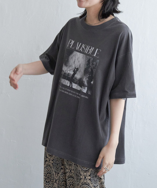 VENCEEXCHANGE(ヴァンスエクスチェンジ)の「PLAUSIBLE ピグメントTシャツ(Tシャツ/カットソー・レディース・オフホワイト/チャコールグレー/ライトグレー・FREE)」の5枚目の写真