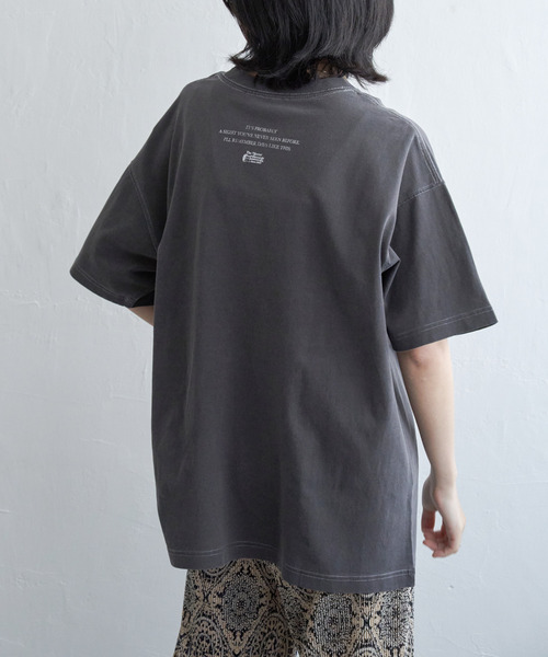 VENCEEXCHANGE(ヴァンスエクスチェンジ)の「PLAUSIBLE ピグメントTシャツ(Tシャツ/カットソー・レディース・オフホワイト/チャコールグレー/ライトグレー・FREE)」の7枚目の写真