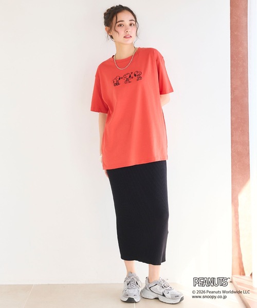 PEANUTS(ピーナッツ)の「【PEANUTS/ピーナッツ】SNOOPY/スヌーピー3パターンフロントデザイン刺繍Tシャツ(2026SS)(Tシャツ/カットソー・レディース・杢グレー/イエロー/パープル/ネイビー/アイボリー/グレー/ダークグリーン/ターコイズブルー/ブルーグレー/オフホワイト/チャコール・3L/LL/L/M)」の15枚目の写真