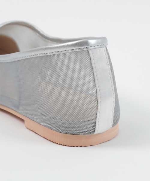 UR'S（ユアーズ）の「ポインテッドトゥメッシュパンプス（パンプス・レディース・ブラック/シルバー/アイボリー・M/L/LL/S）」の7枚目の写真