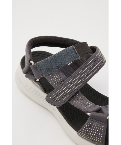 STACCATO(スタッカート)の「ライクアフライコンフォートサンダル(サンダル・レディース・ブラック/グレー・23cm/23.5cm/24cm/24.5cm/22.5cm)」の9枚目の写真