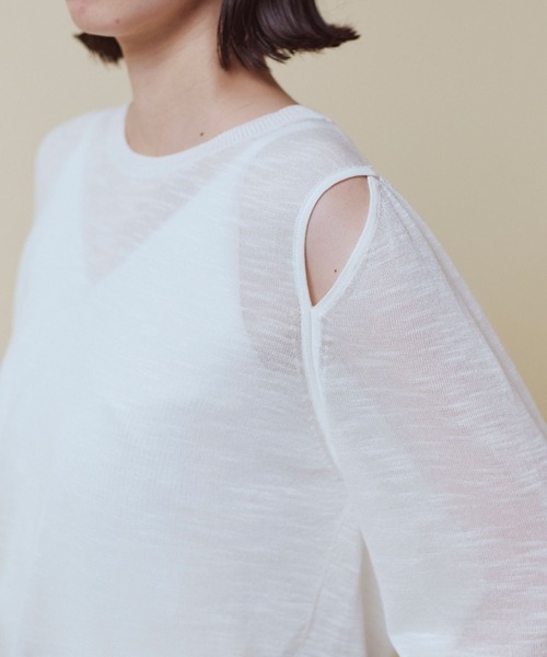 CLEAN SPACE(クリーンスペース)の「リネンライクシアートップス(Tシャツ/カットソー・レディース・ブラック/カーキ/サックスブルー/オフホワイト/イエロー/ライトグレー・フリー)」の15枚目の写真