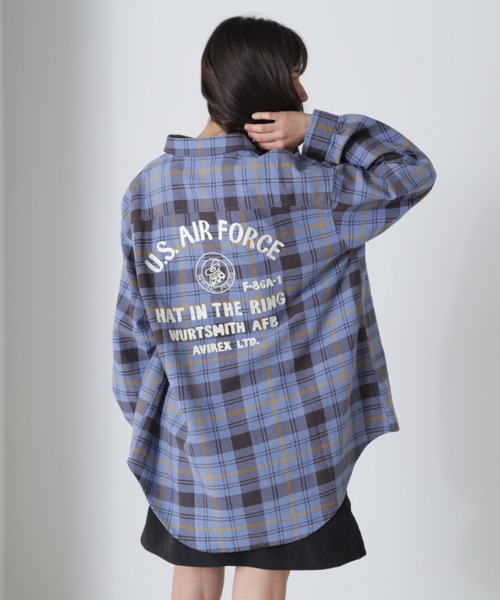 AVIREX（アヴィレックス）の「《直営店限定》COTTON WIDE CHECK EMB SHIRTS USAF/コットンワイドチェック刺繍シャツ（シャツ/ブラウス・レディース・サックスブルー/アイボリー/グリーン/モスグリーン・FREE/F）」の4枚目の写真