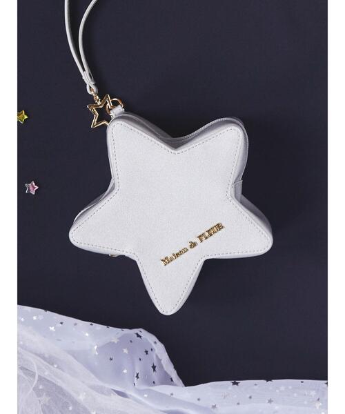 Maison de FLEUR（メゾンドフルール）の「スターライクポーチ（ポーチ