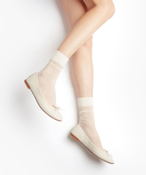 Repetto（レペット）の「Cendrillon バレエフラット - EUサイズ / V086VE（バレエシューズ・レディース・ベージュ・38/38.5/37.5/36.5/37/36/39）」の6枚目の写真