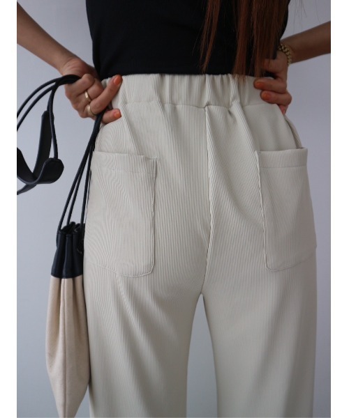 TRUNC(トランクエイティーエイト)の「Smooth Rib Wide Pants(その他パンツ・レディース・アイボリー/ブラック/ダークブルー・FREE)」の15枚目の写真