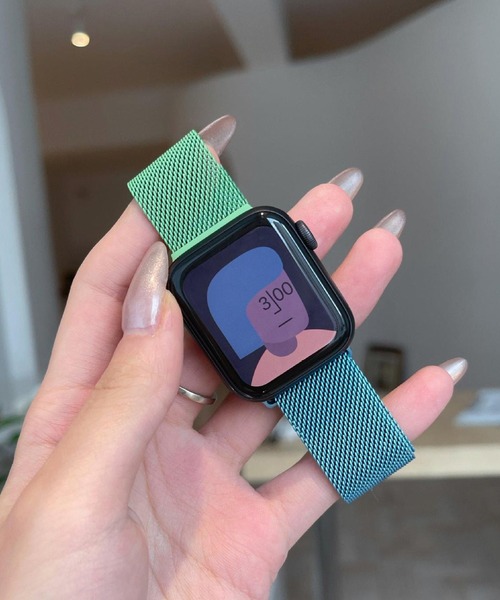 LUON(ルオン)の「LUON/ Apple Watch Band / メタルグラデーション アップルウォッチ バンド(デジタル腕時計・レディース・ブルー系1/パープル系1/ピンク系1/オレンジ系/グリーン系1/グリーン系2/ブルー系2・A/B)」の1枚目の写真