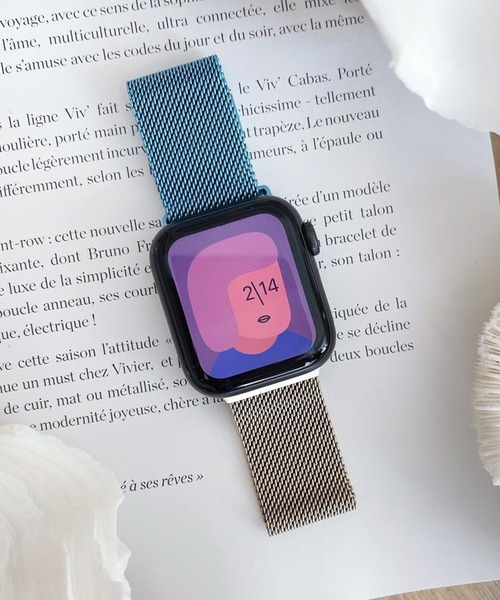 LUON(ルオン)の「LUON/ Apple Watch Band / メタルグラデーション アップルウォッチ バンド(デジタル腕時計・レディース・ブルー系1/パープル系1/ピンク系1/オレンジ系/グリーン系1/グリーン系2/ブルー系2・A/B)」の3枚目の写真