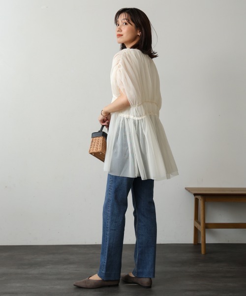 Bou Jeloud（ブージュルード）の「チュールドッキングギャザーブラウス（シャツ/ブラウス・レディース・アイボリー/ブラック・38）」の7枚目の写真