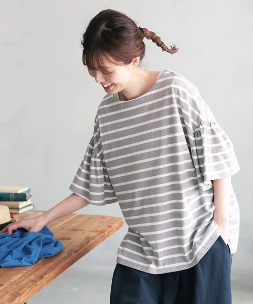 soulberry（ソウルベリー）の「あわいろボーダーの袖フリルカットソー（Tシャツ/カットソー・レディース・グレー×ホワイト・M/L/LL/3L/4L/5L）」の14枚目の写真