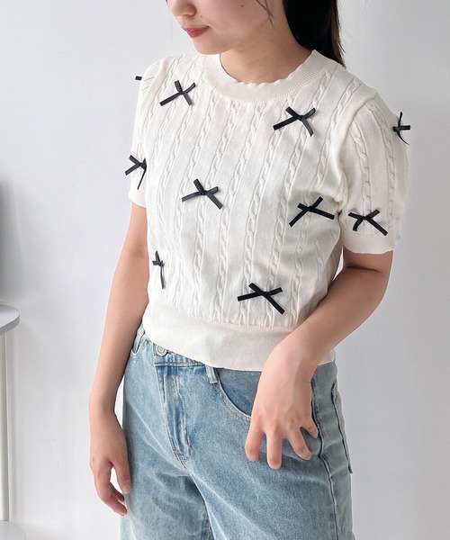 AS KNOW AS plus（アズノゥアズプラス）の「◇ケーブルリボン半袖ニットプルオーバー（ニット/セーター・レディース・ブルーグレー/杢グレー/アイボリー/ブルー系/グレー系/アイボリー系・FREE）」の5枚目の写真