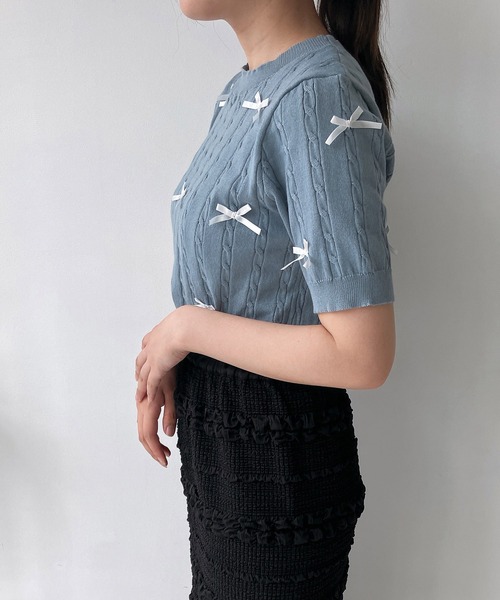 AS KNOW AS plus（アズノゥアズプラス）の「◇ケーブルリボン半袖ニットプルオーバー（ニット/セーター・レディース・ブルーグレー/杢グレー/アイボリー/ブルー系/グレー系/アイボリー系・FREE）」の15枚目の写真