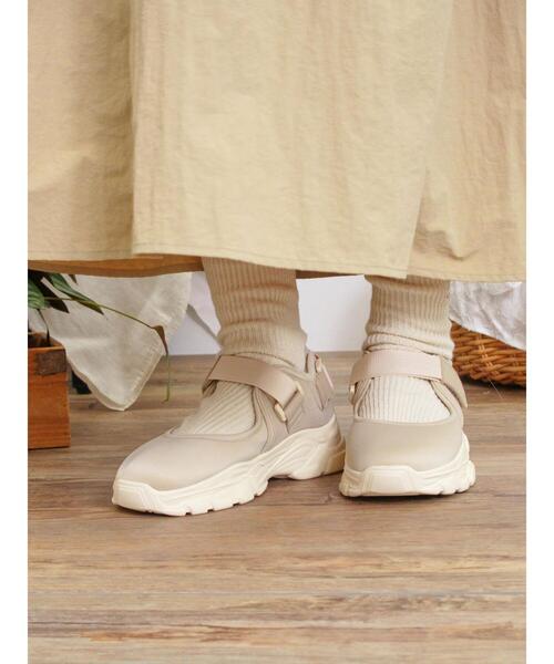 Samansa Mos2（サマンサ モスモス）の「ワンストラップスニーカー（ドレスシューズ・レディース・ブラック/ベージュ・L/M）」の4枚目の写真