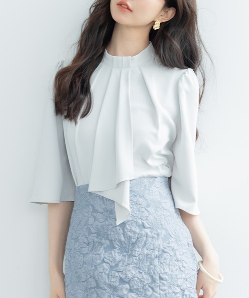 DRESS PLUS(ドレスプラス)の「5分丈スリーブスタンドカラーブラウス(シャツ/ブラウス・レディース・ピンクベージュ/アイボリー/ブラック/ライトグリーン・S/M/L)」の5枚目の写真