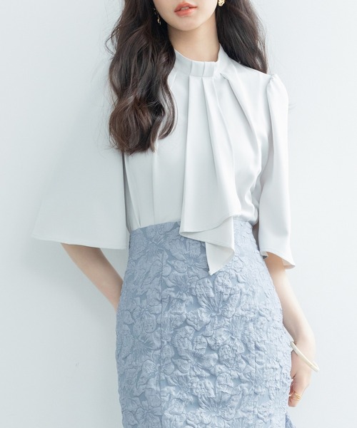 DRESS PLUS(ドレスプラス)の「5分丈スリーブスタンドカラーブラウス(シャツ/ブラウス・レディース・ピンクベージュ/アイボリー/ブラック/ライトグリーン・S/M/L)」の14枚目の写真
