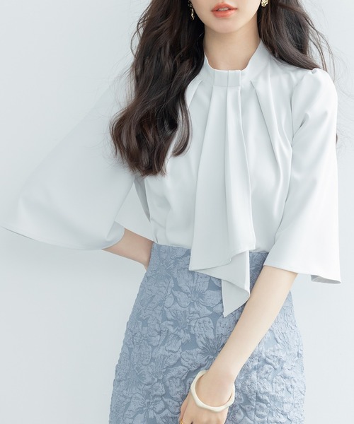 DRESS PLUS(ドレスプラス)の「5分丈スリーブスタンドカラーブラウス(シャツ/ブラウス・レディース・ピンクベージュ/アイボリー/ブラック/ライトグリーン・S/M/L)」の15枚目の写真
