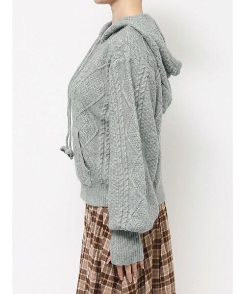 merry jenny（メリージェニー）の「フードflowerニットtops（ニット/セーター・レディース・ブラック/グレー/アイボリー・FREE）」の9枚目の写真