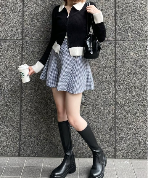 clear（クリア）の「襟袖ショートフェザーダブルジップリブニットトップス [大人 カジュアル 着回し力抜群]≪再入荷≫（ニット/セーター・レディース・ブラック/アイボリー/ライトピンク/グレー/ミント・F）」の11枚目の写真