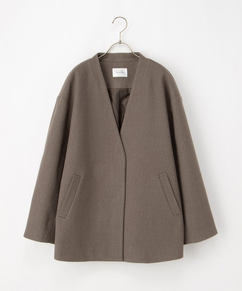 Honeys（ハニーズ）の「【抗菌防臭・静電気軽減】カラーレスハーフ丈コート（ノーカラーコート・レディース・チャコール/モカ/グレイッシュブルー/アイボリー/ブラック・S/M/L/LL）」の6枚目の写真