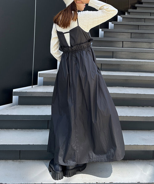 w closet(ダブルクローゼット)の「【2WAY】ウエストドロストキャミワンピース(ワンピース・レディース・オレンジ/ブラック/カーキ/アイボリー・FREE)」の14枚目の写真
