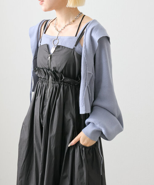 w closet(ダブルクローゼット)の「【2WAY】ウエストドロストキャミワンピース(ワンピース・レディース・オレンジ/ブラック/カーキ/アイボリー・FREE)」の20枚目の写真